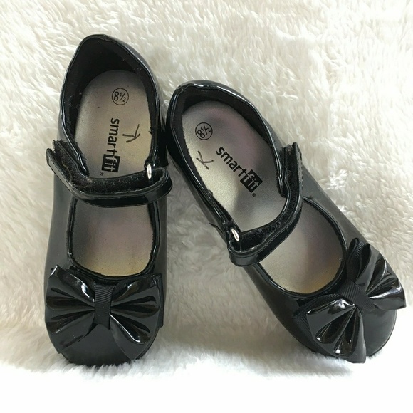smartfit Other - 🏖 Smart Fit childs Sz 8 1/2 black shoes